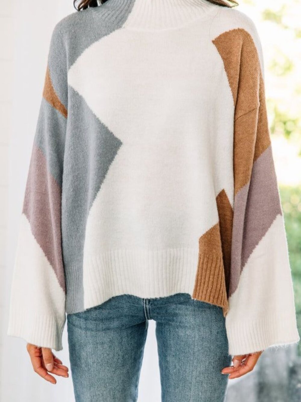 Chic Soul Star Colorblock Turtleneck Sweater - Cream, Gray, Brown, Mauve